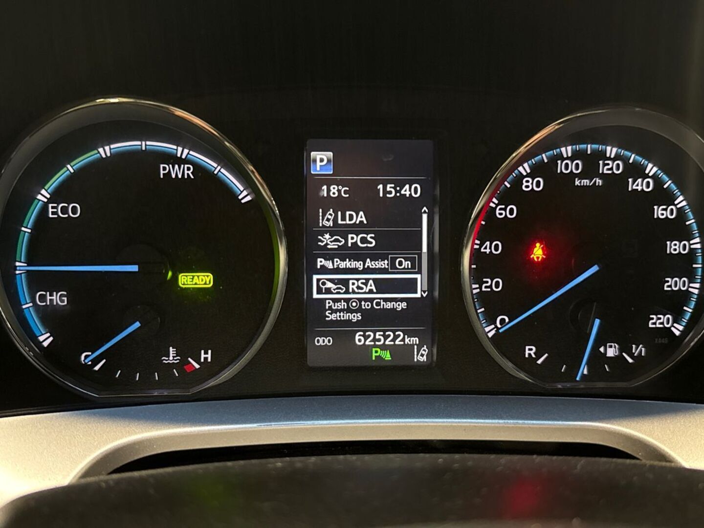 TOYOTA RAV4 2018
