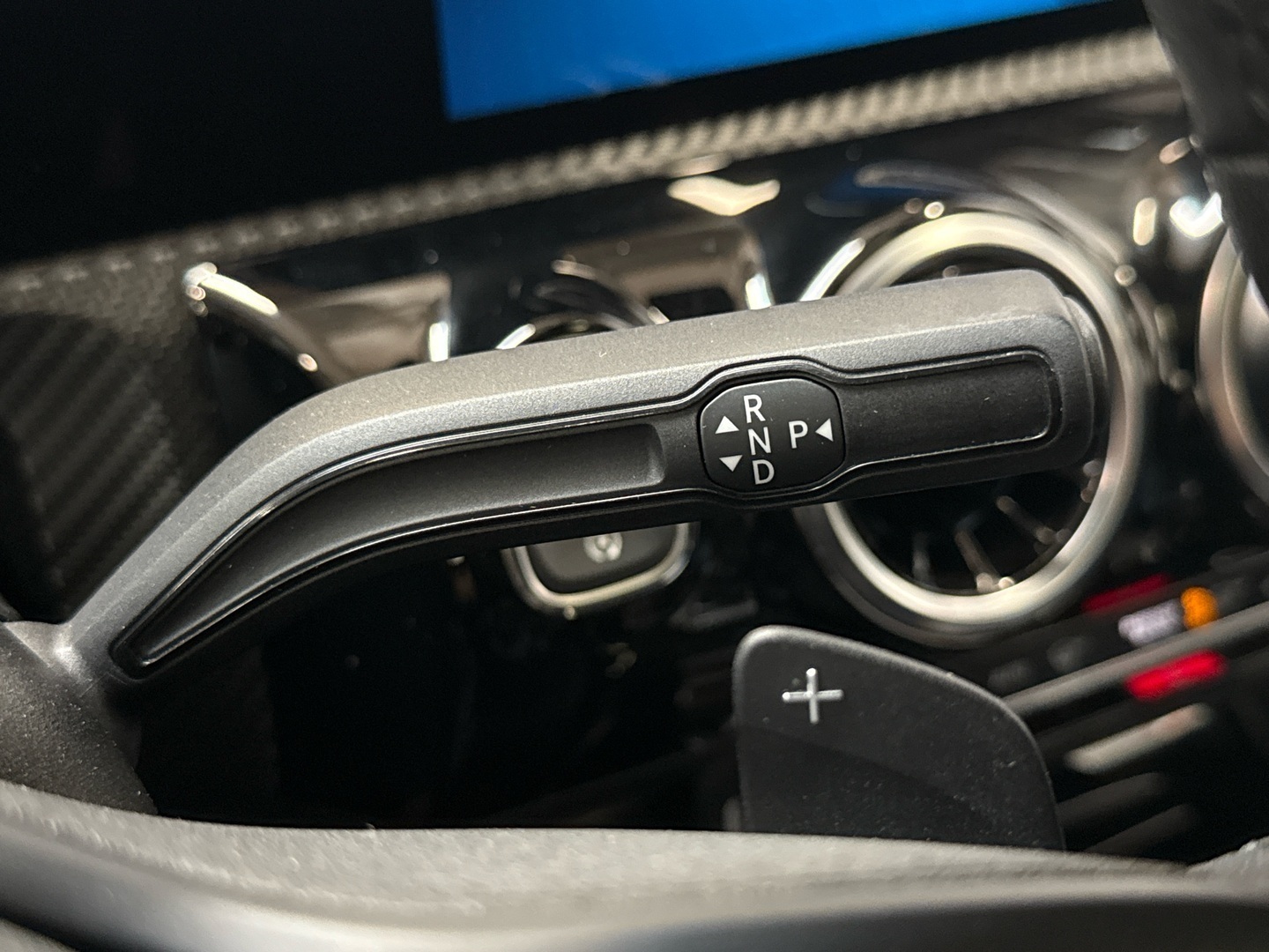 MERCEDES-BENZ A 2018