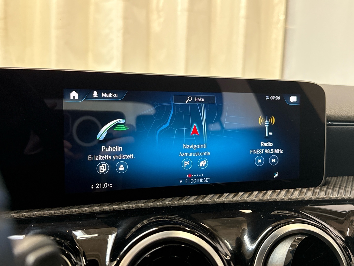 MERCEDES-BENZ A 2018