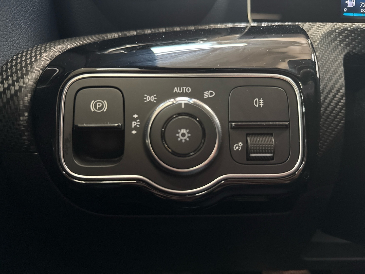 MERCEDES-BENZ A 2018