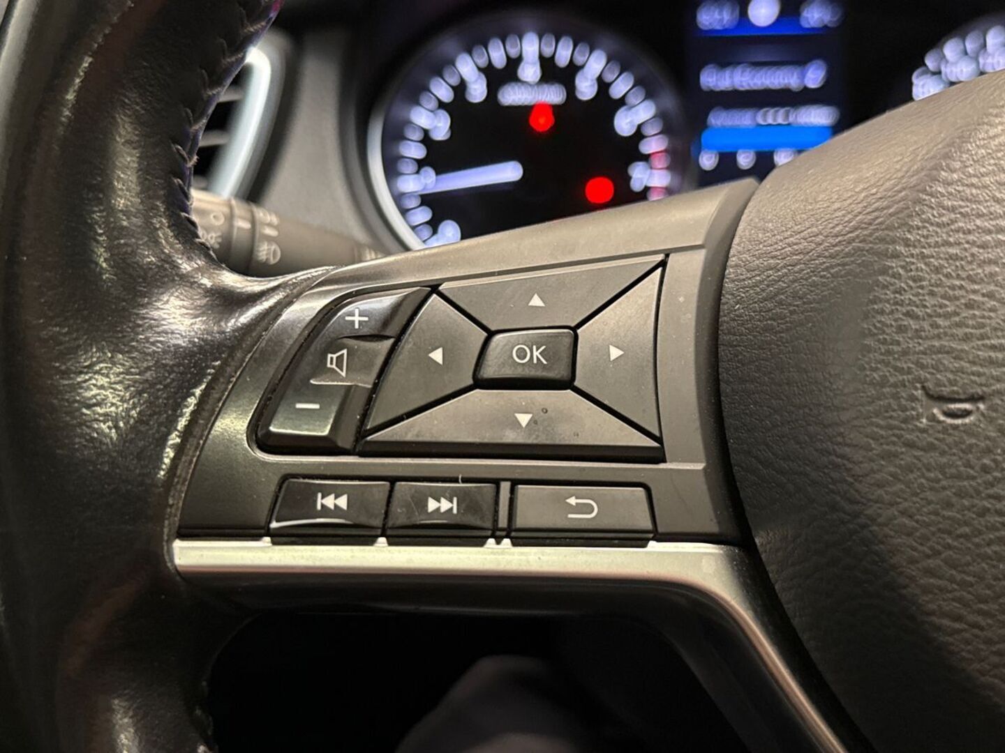NISSAN Qashqai 2019