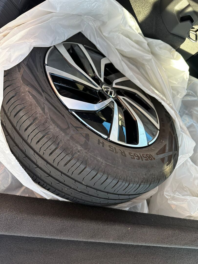 VOLKSWAGEN Polo 2022