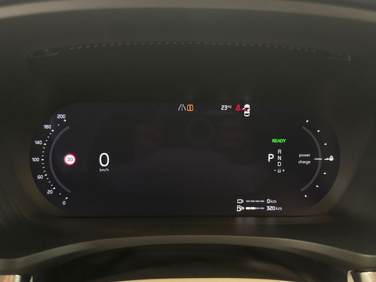 VOLVO V60 2023