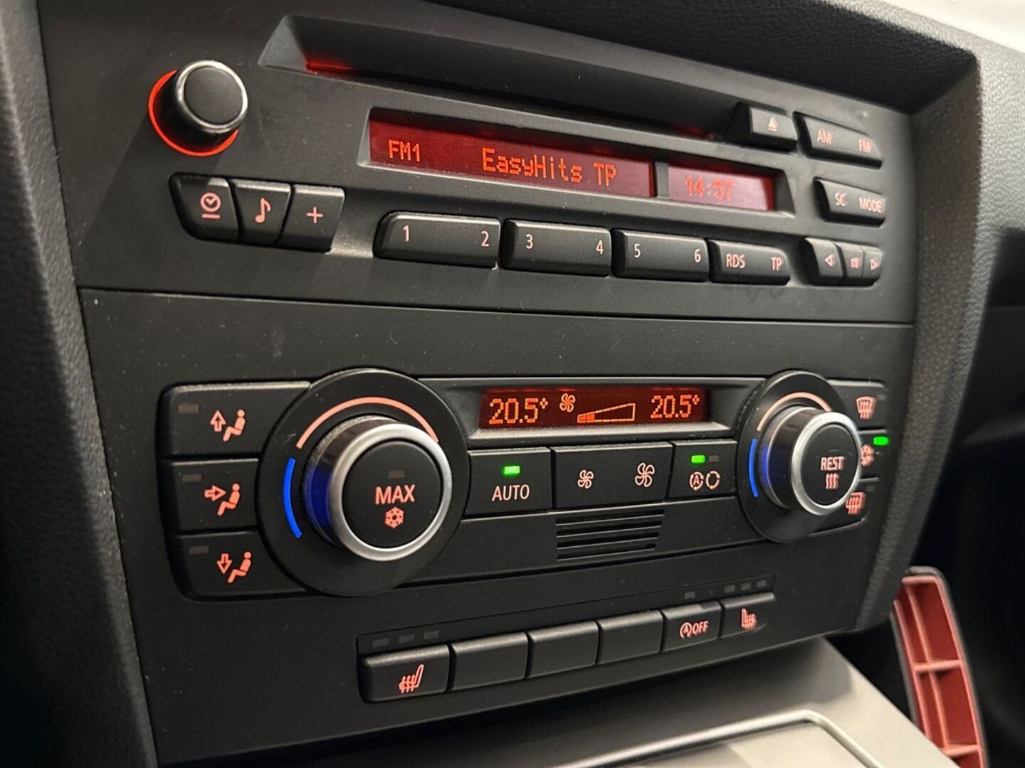 BMW 318 2008
