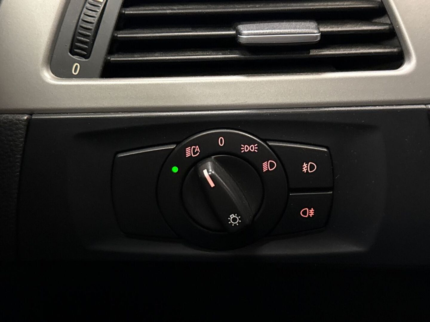 BMW 318 2008