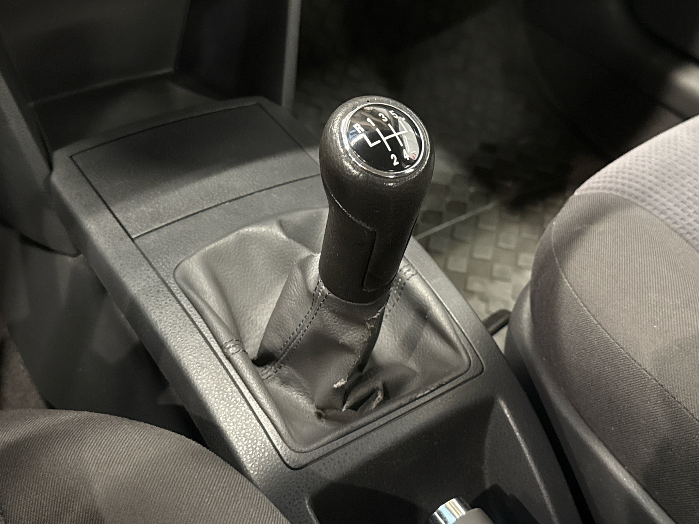 VOLKSWAGEN Polo 2003