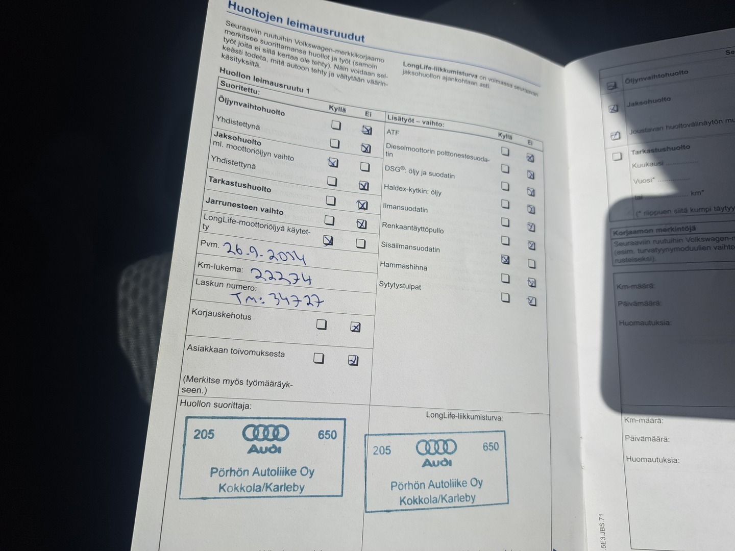 VOLKSWAGEN Jetta 2012
