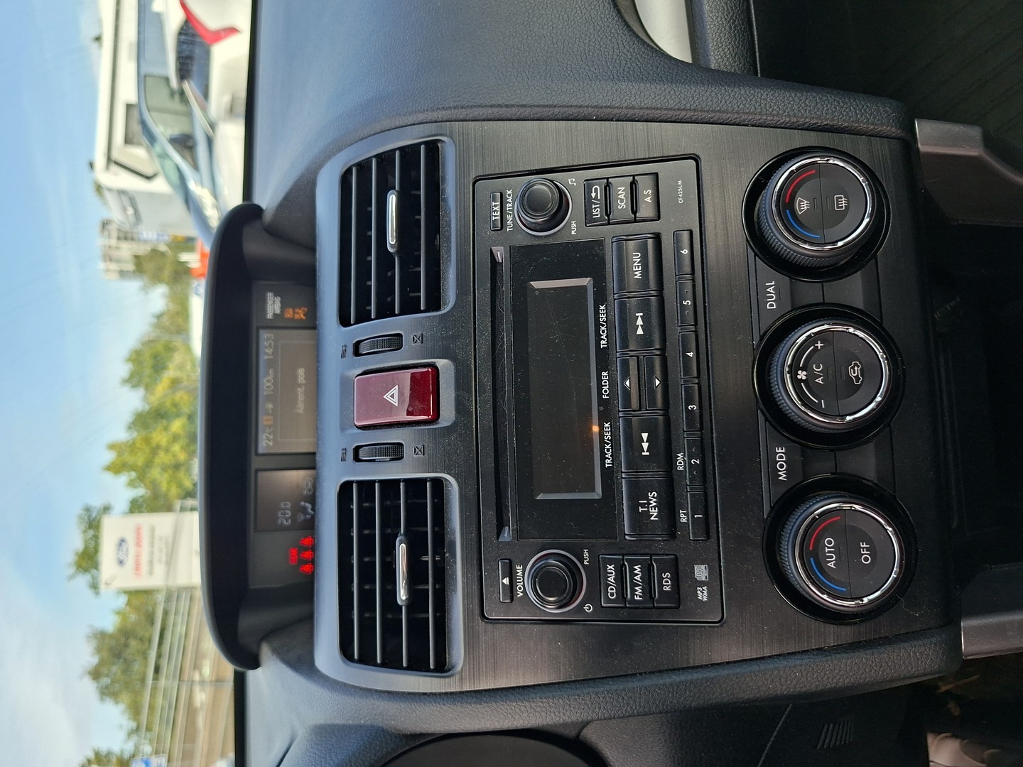 SUBARU Forester 2013