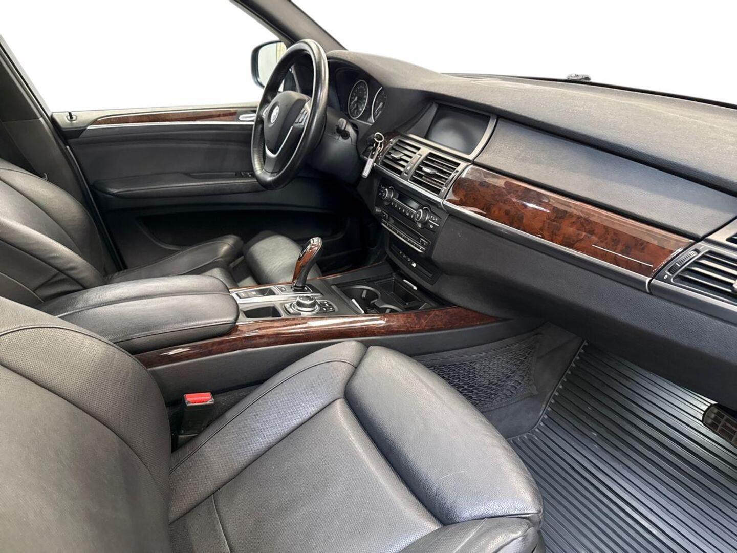 BMW X5 2010