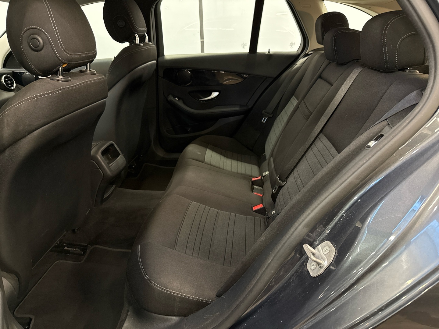 MERCEDES-BENZ C 2016