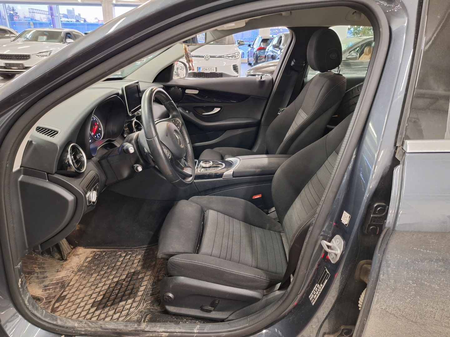 MERCEDES-BENZ C 2016