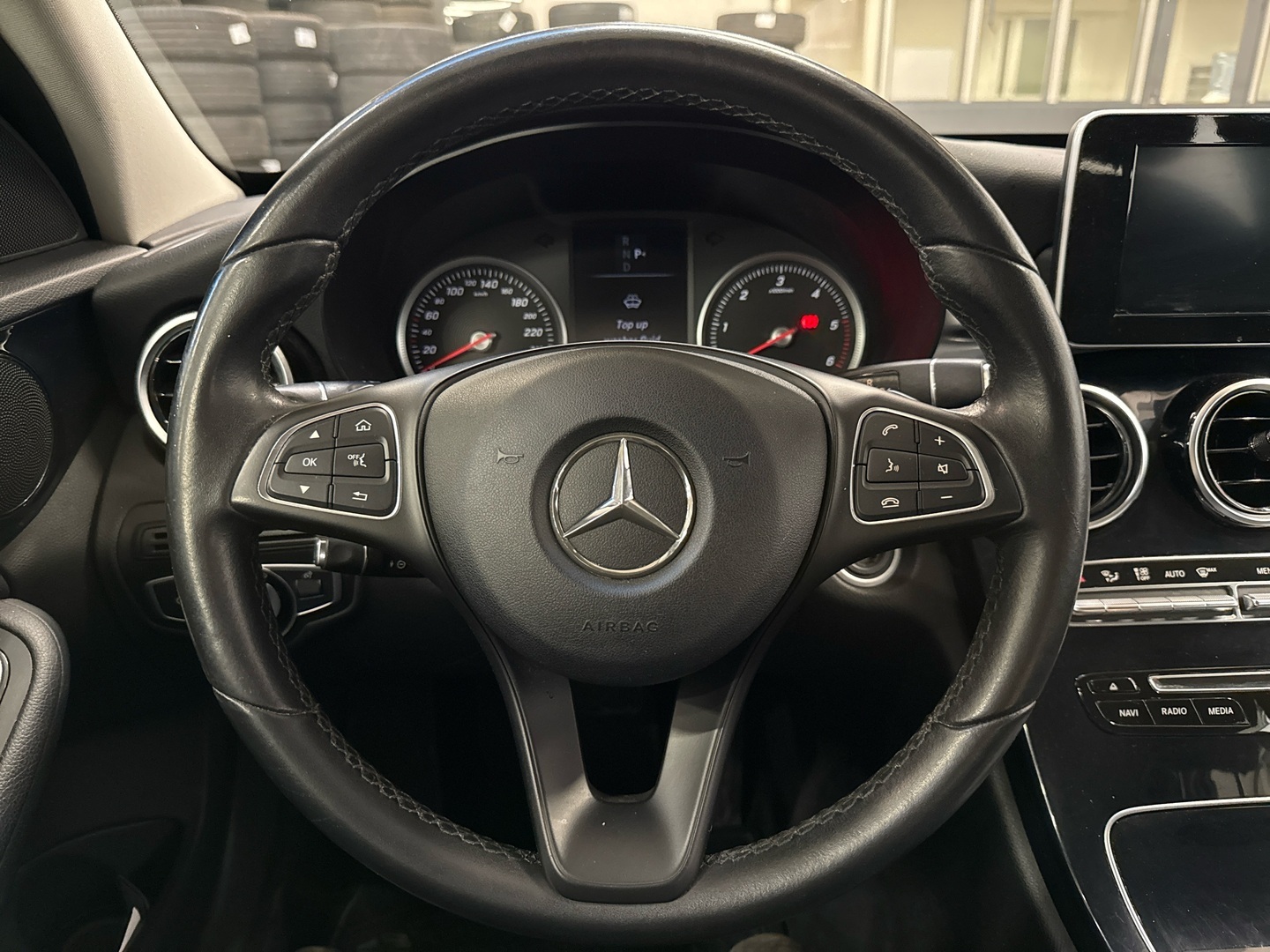 MERCEDES-BENZ C 2016