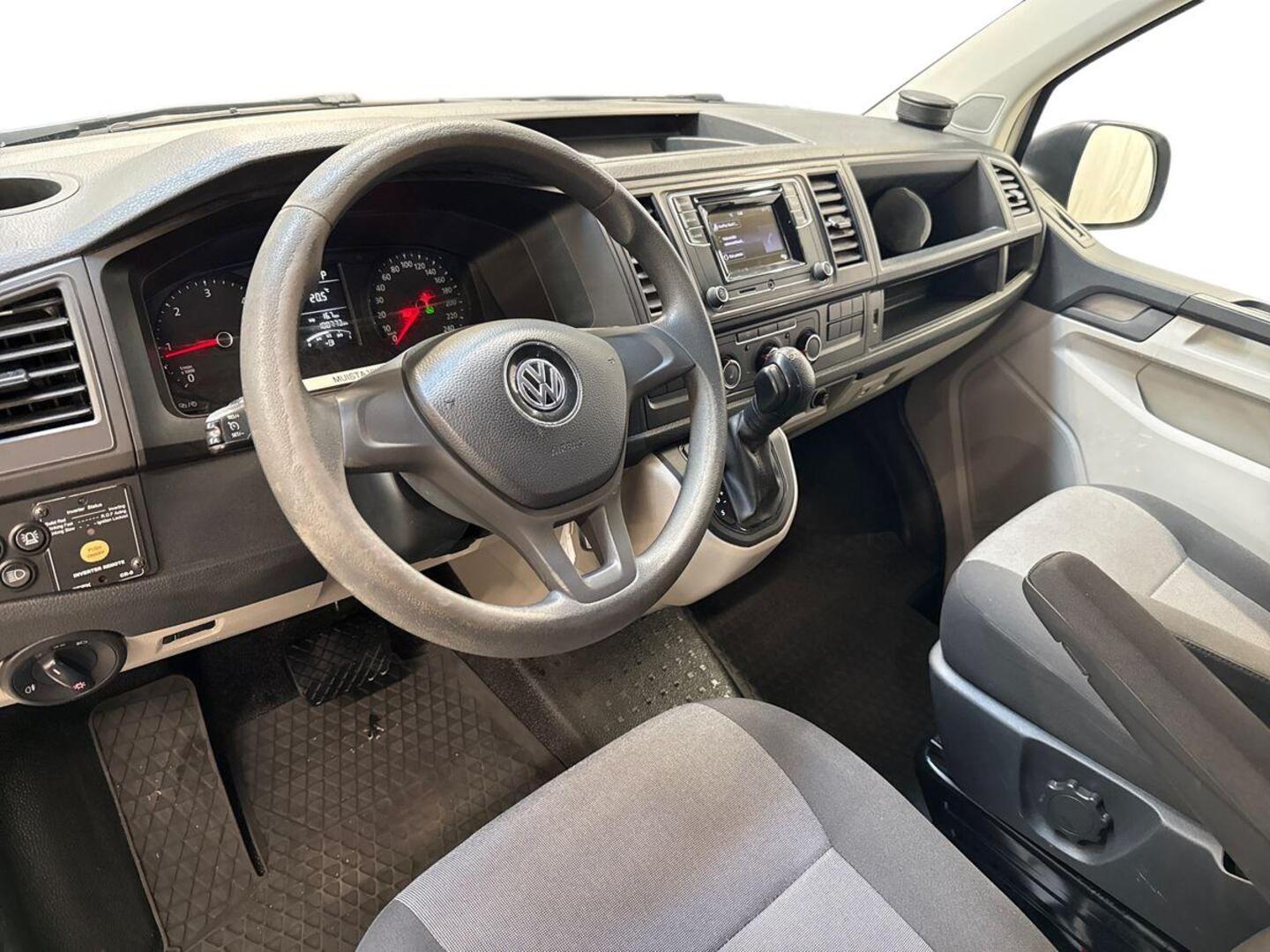 VOLKSWAGEN Transporter 2019