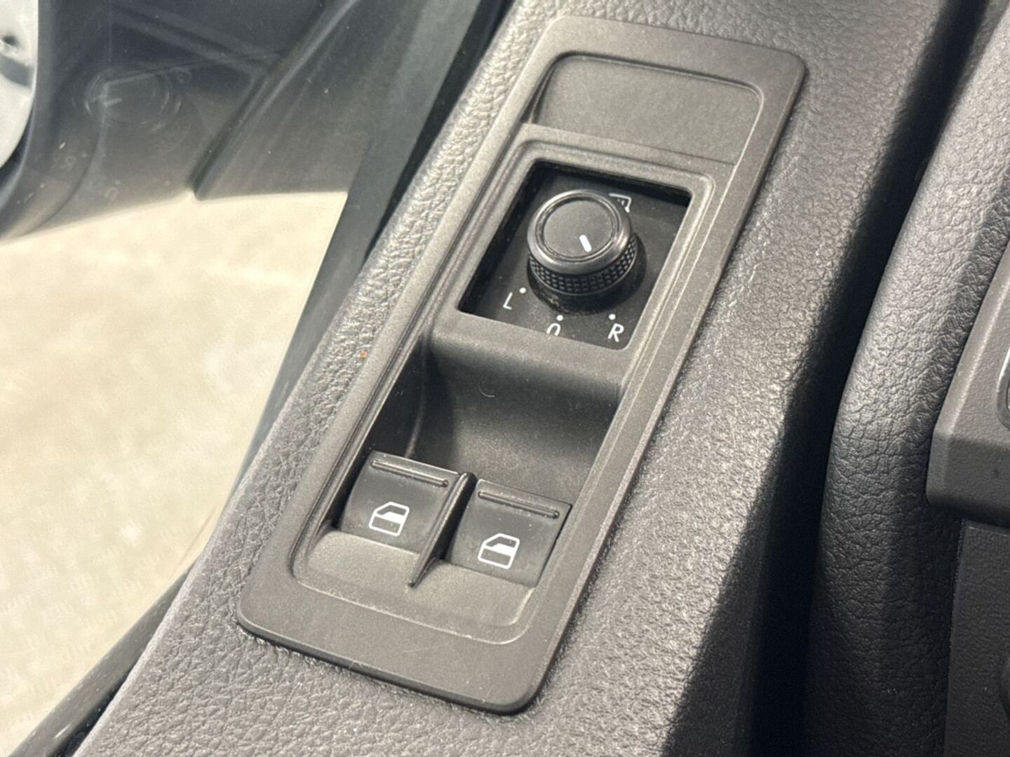VOLKSWAGEN Transporter 2019