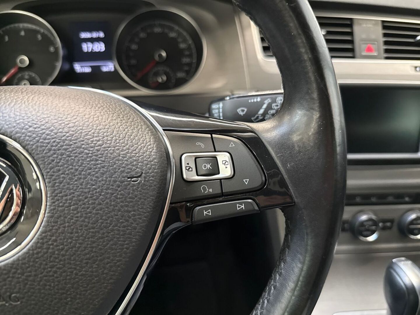 VOLKSWAGEN Golf 2015