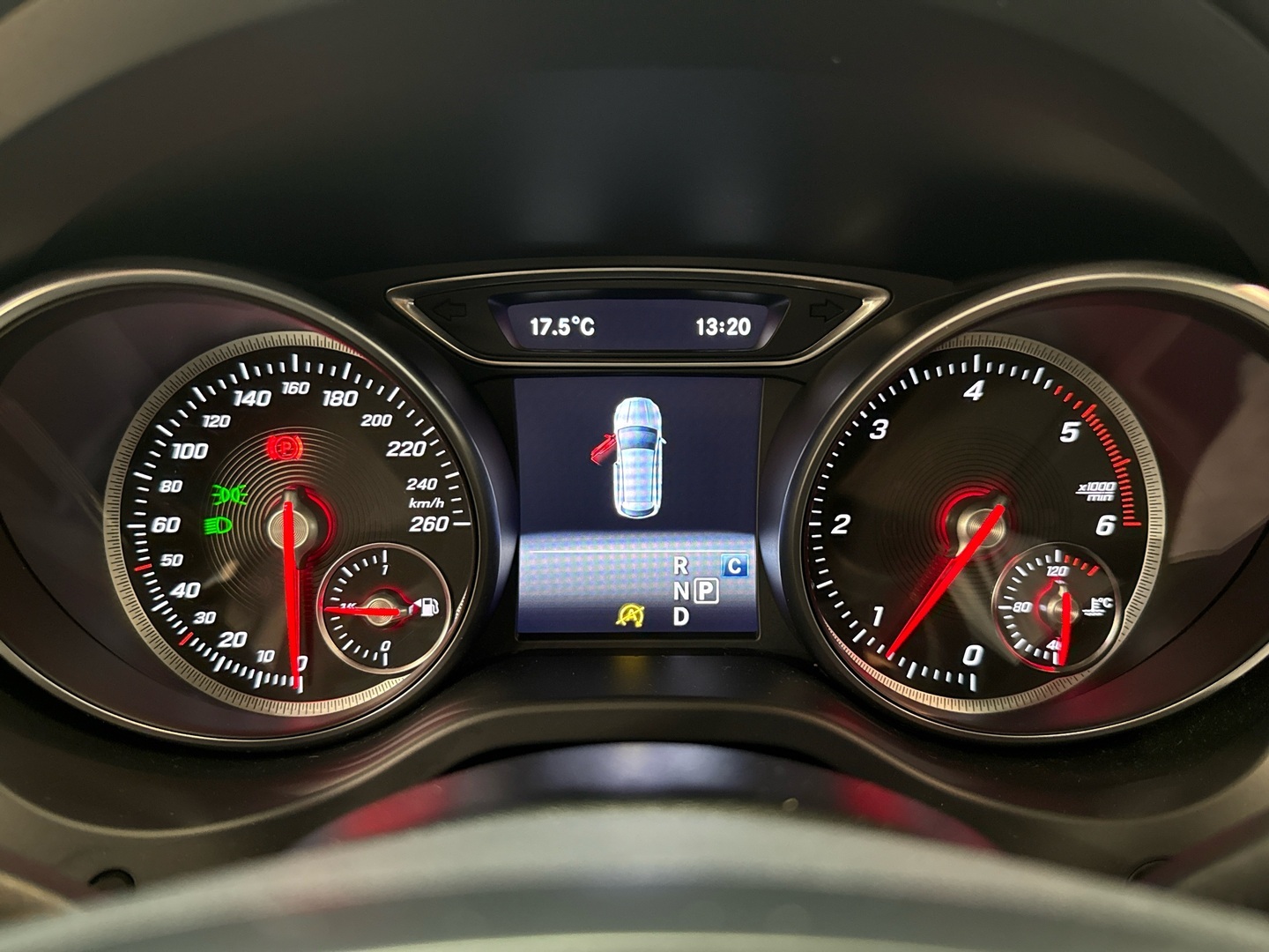 MERCEDES-BENZ CLA 2018