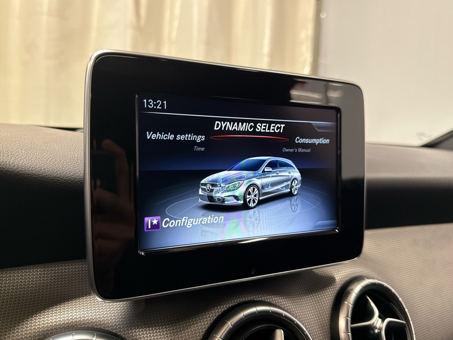 MERCEDES-BENZ CLA 2018