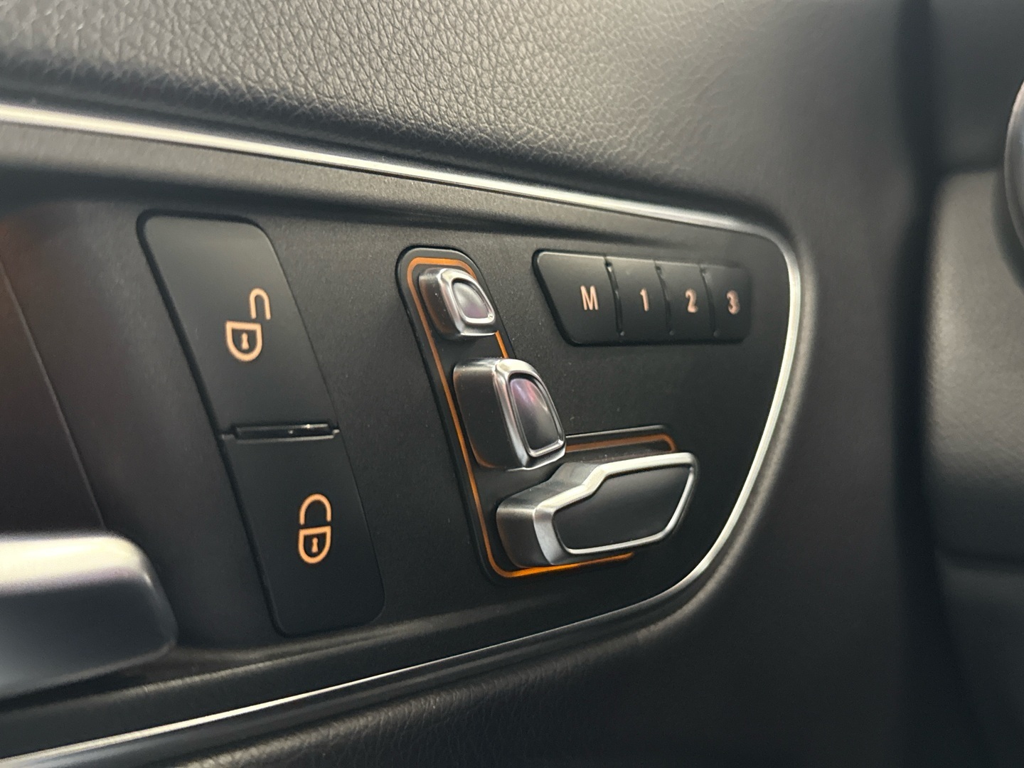 MERCEDES-BENZ CLA 2018