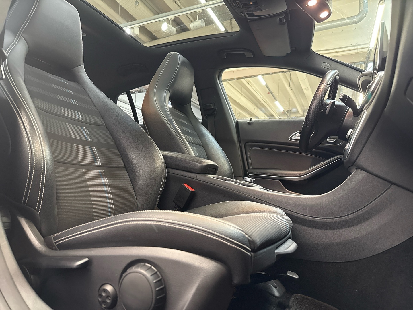 MERCEDES-BENZ CLA 2018