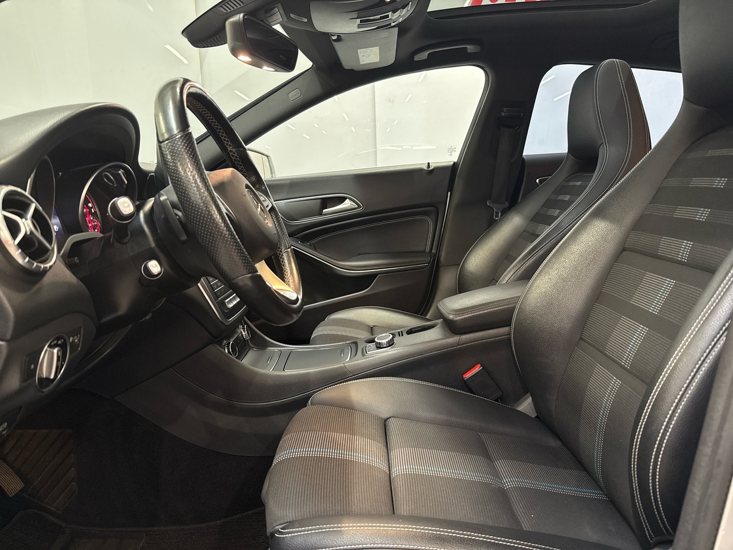 MERCEDES-BENZ CLA 2018