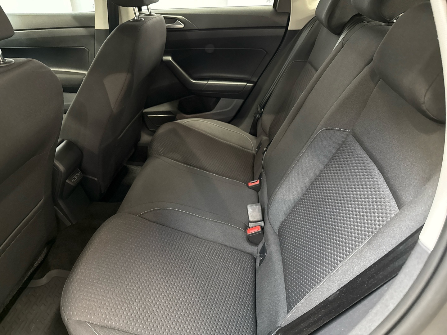 VOLKSWAGEN Polo 2020