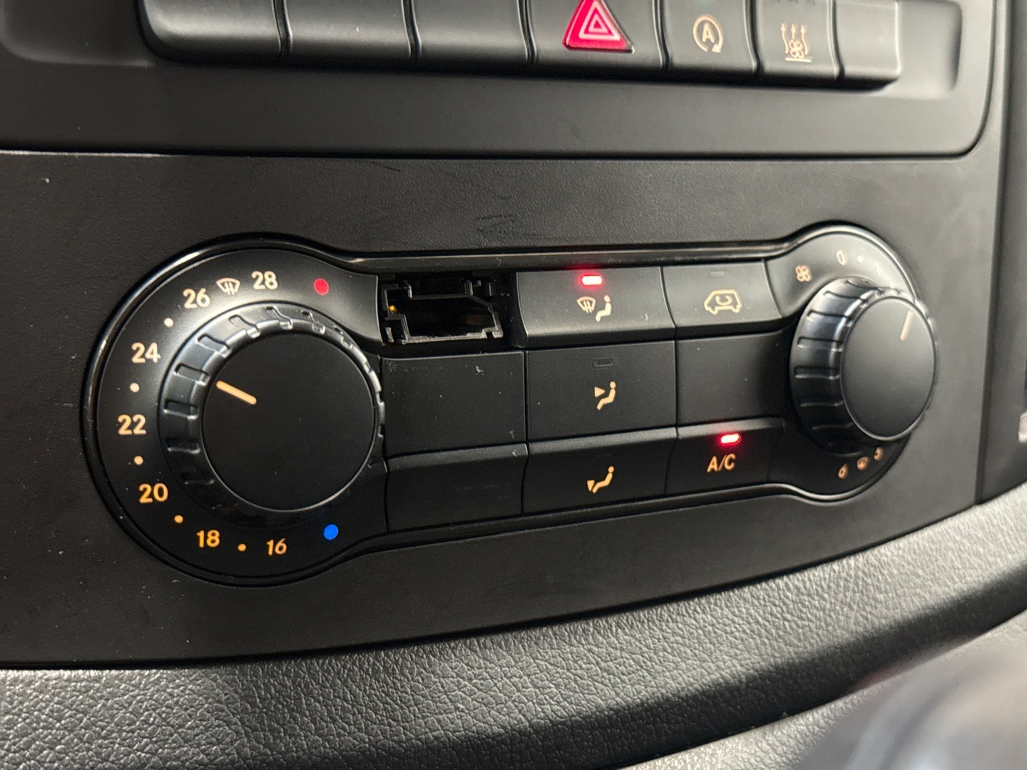 MERCEDES-BENZ Vito 2020