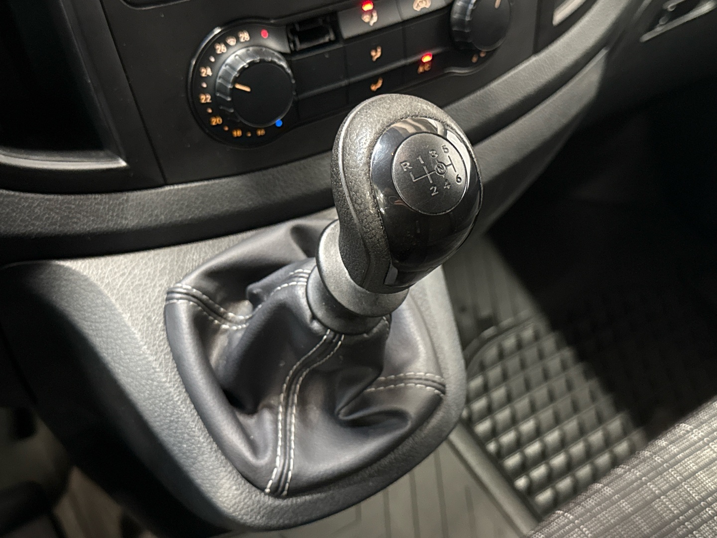 MERCEDES-BENZ Vito 2020