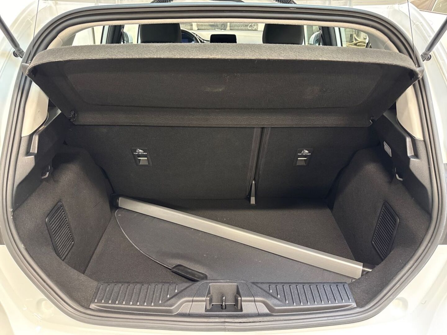 FORD Fiesta 11
