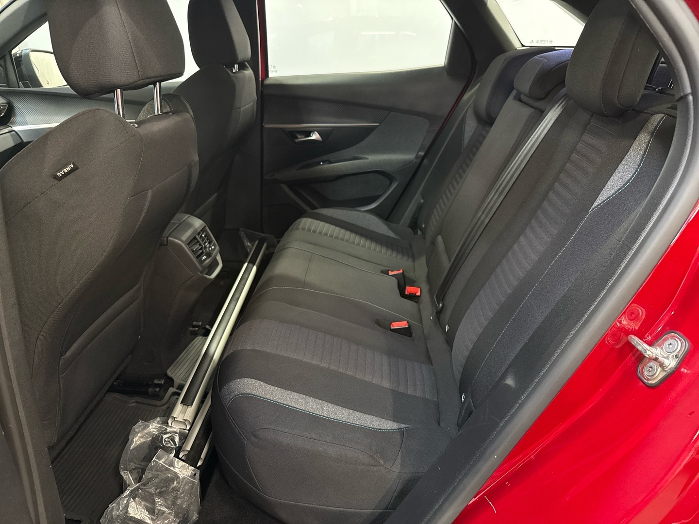 PEUGEOT 3008 2023