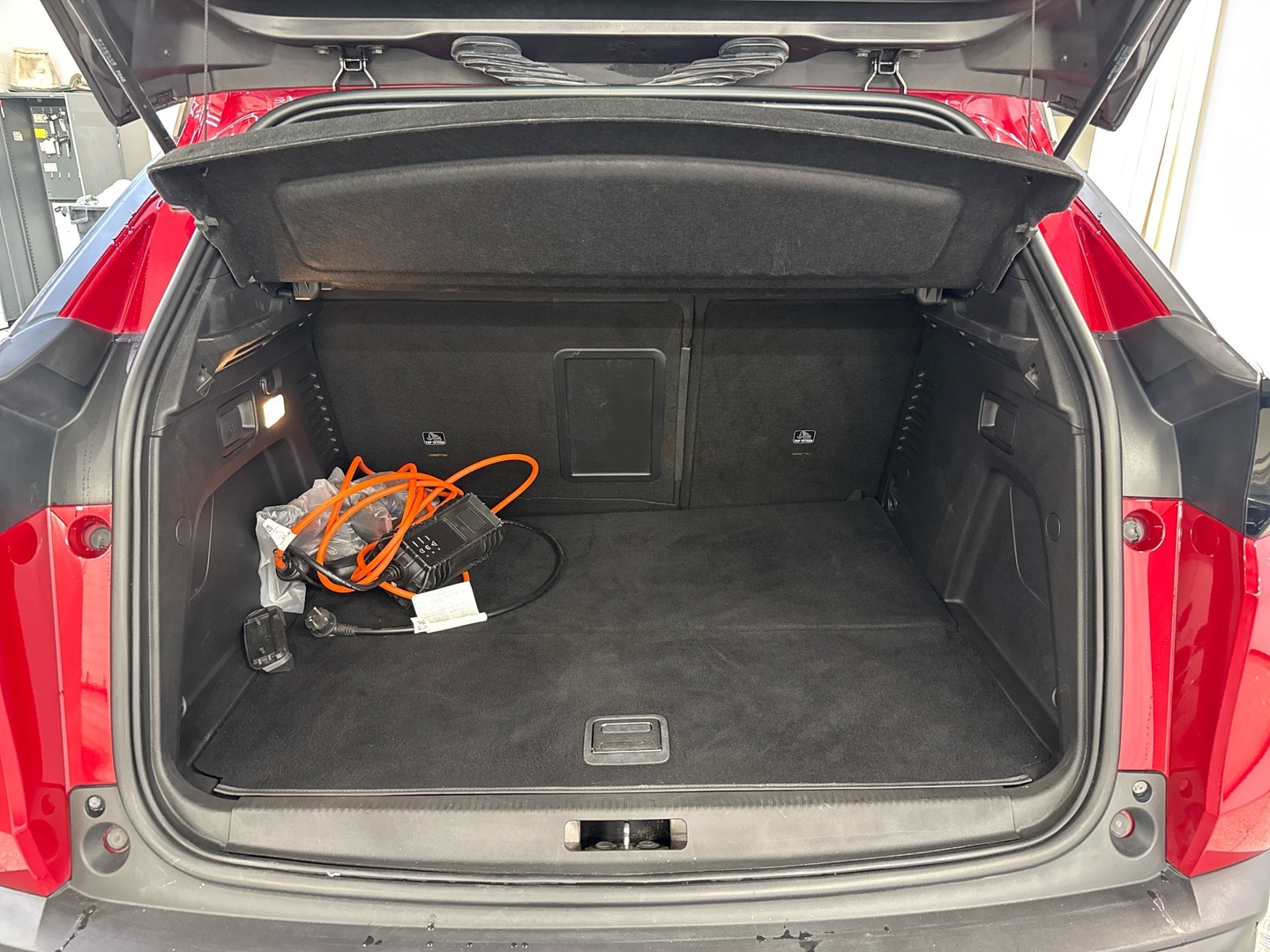 PEUGEOT 3008 2023