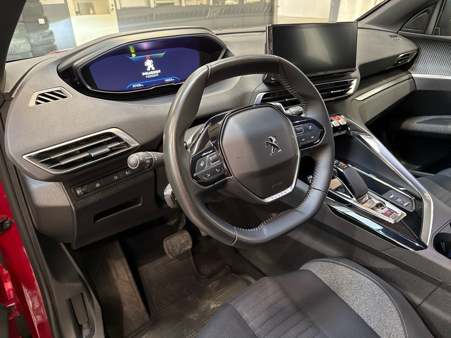 PEUGEOT 3008 2023