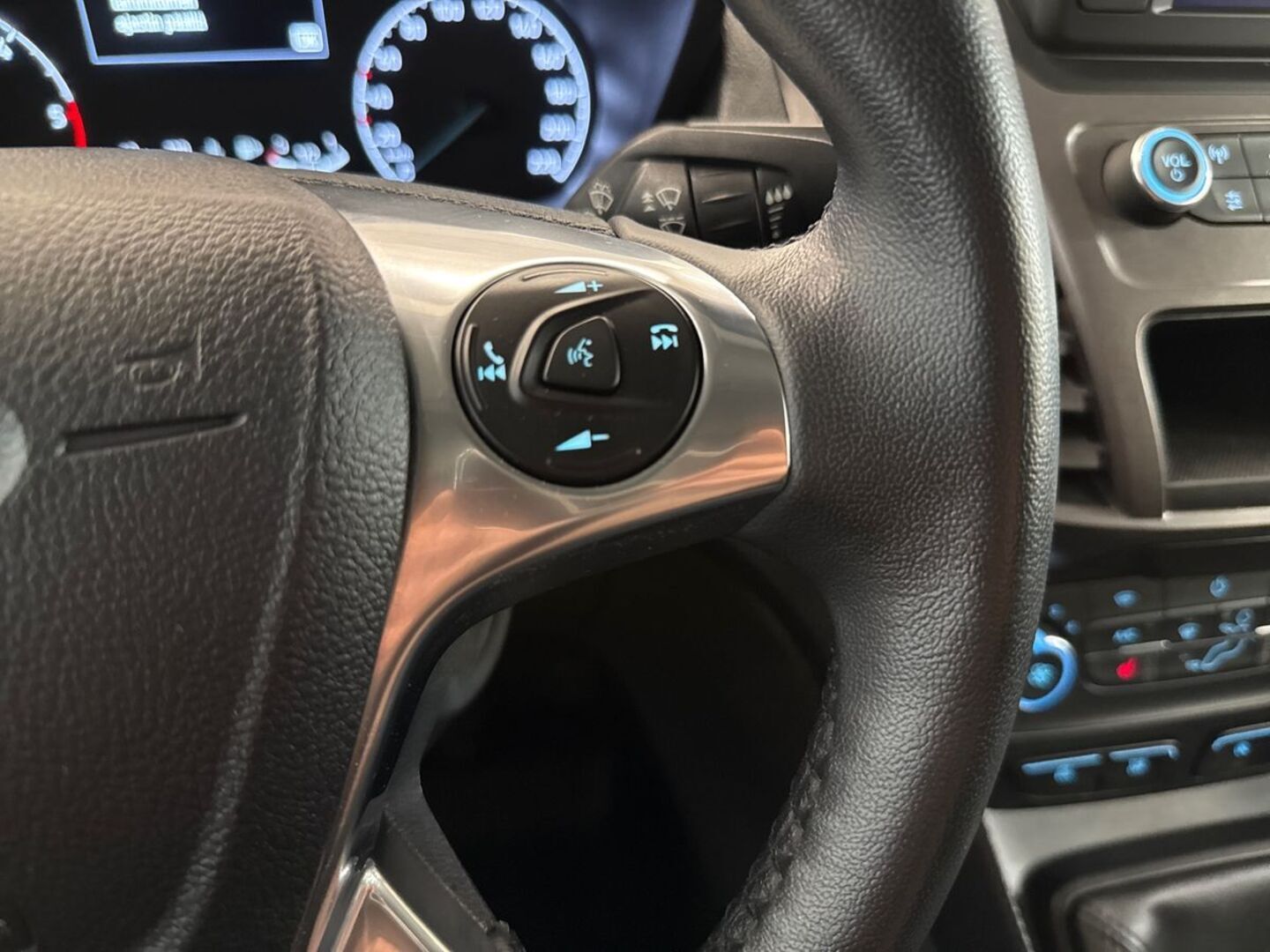 FORD Transit Connect 2023