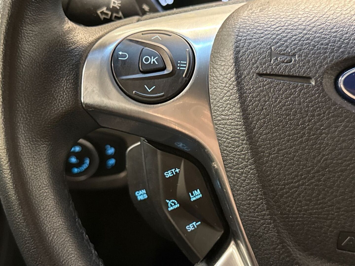 FORD Transit Connect 2023