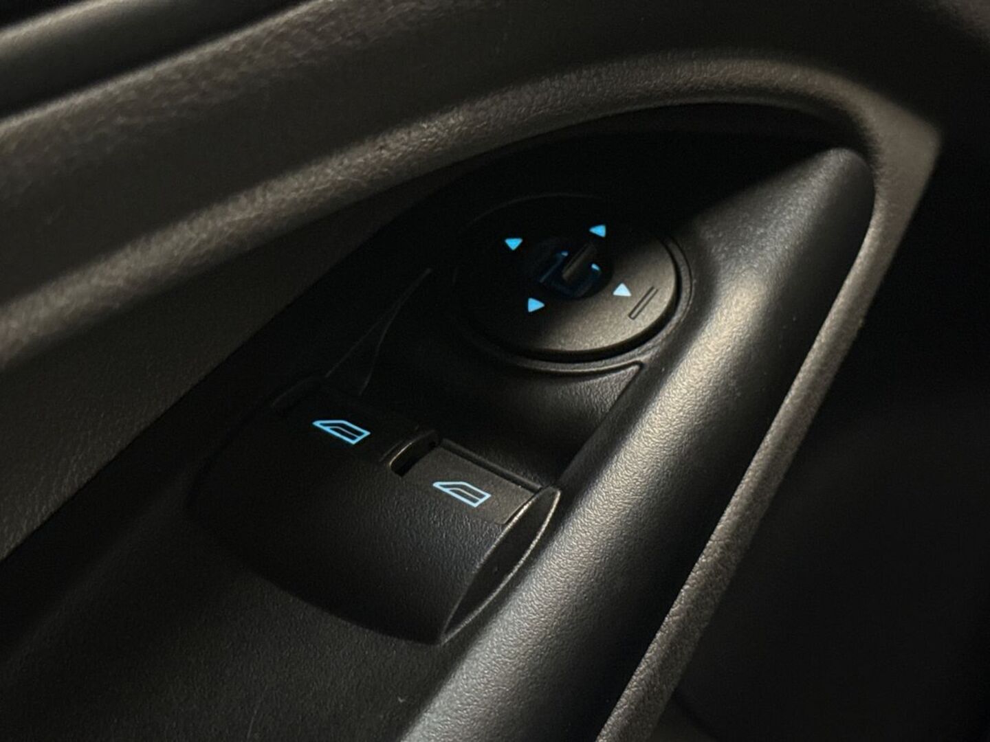 FORD Transit Connect 2023