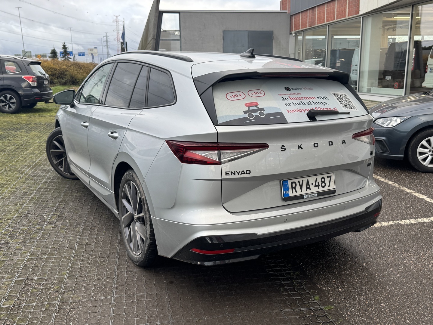 SKODA Enyaq 2023
