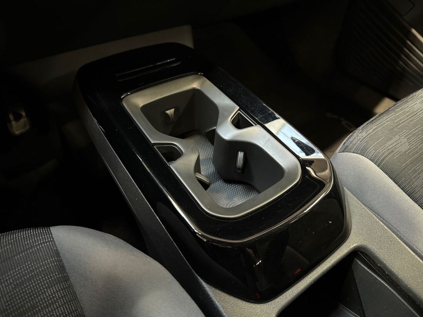 VOLKSWAGEN ID.4 2023