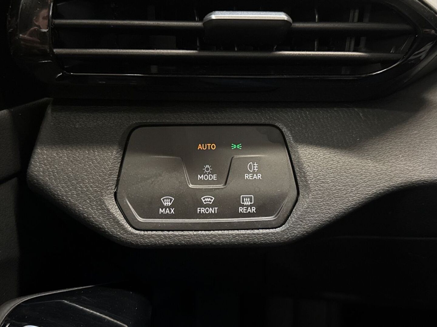 VOLKSWAGEN ID.4 2023