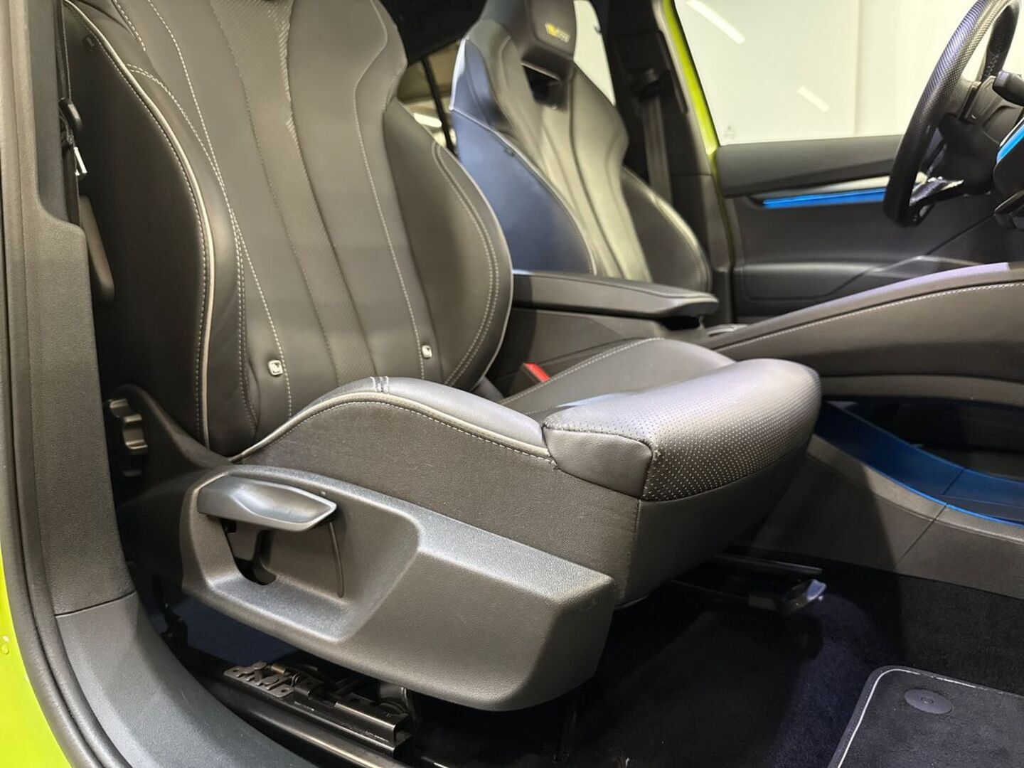 SKODA Enyaq 15