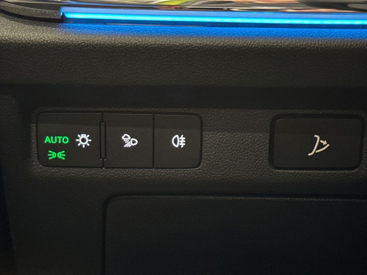 SKODA Enyaq 32