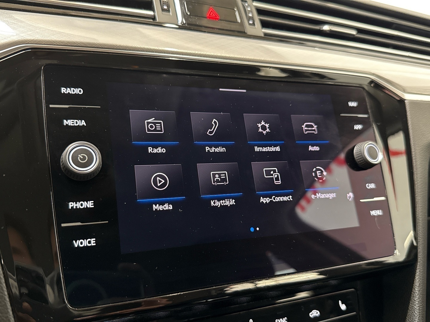 VOLKSWAGEN Passat 2021