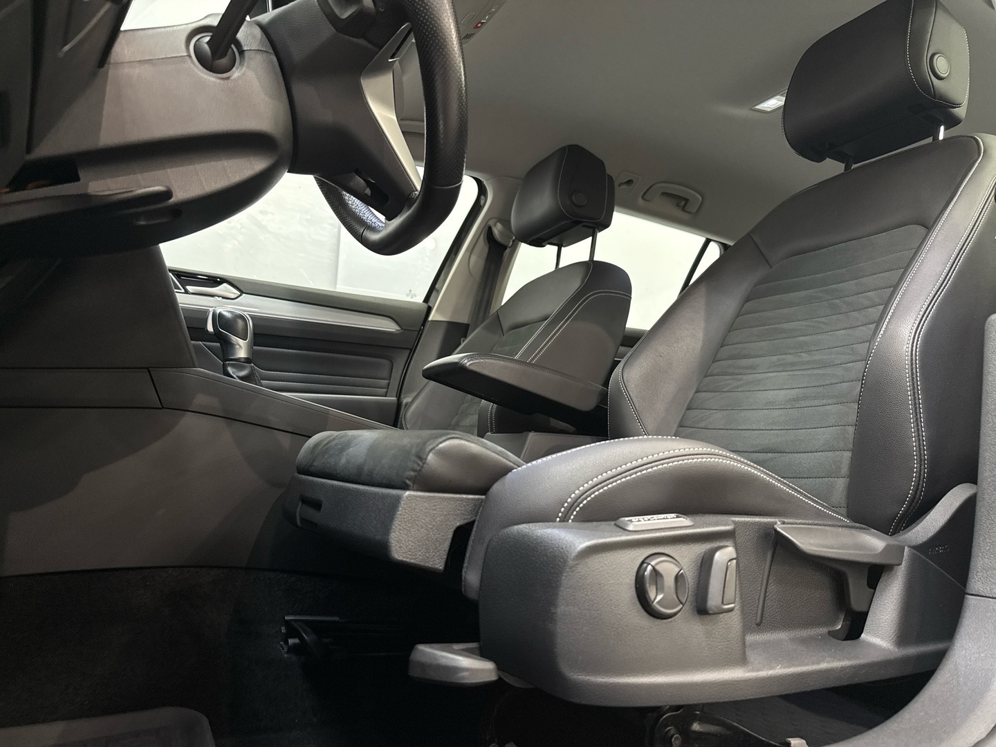 VOLKSWAGEN Passat 2021