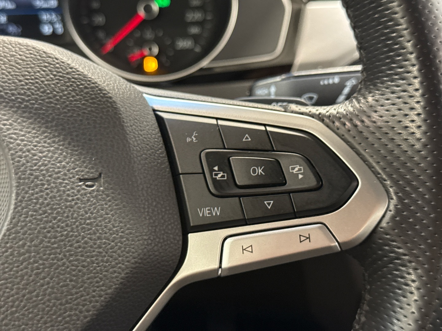 VOLKSWAGEN Passat 2020