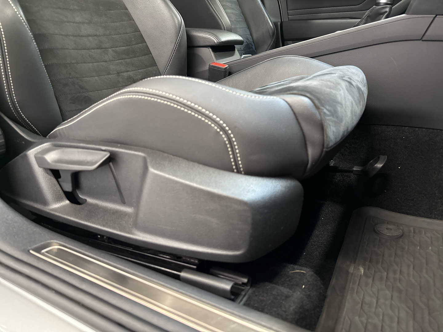 VOLKSWAGEN Passat 2020