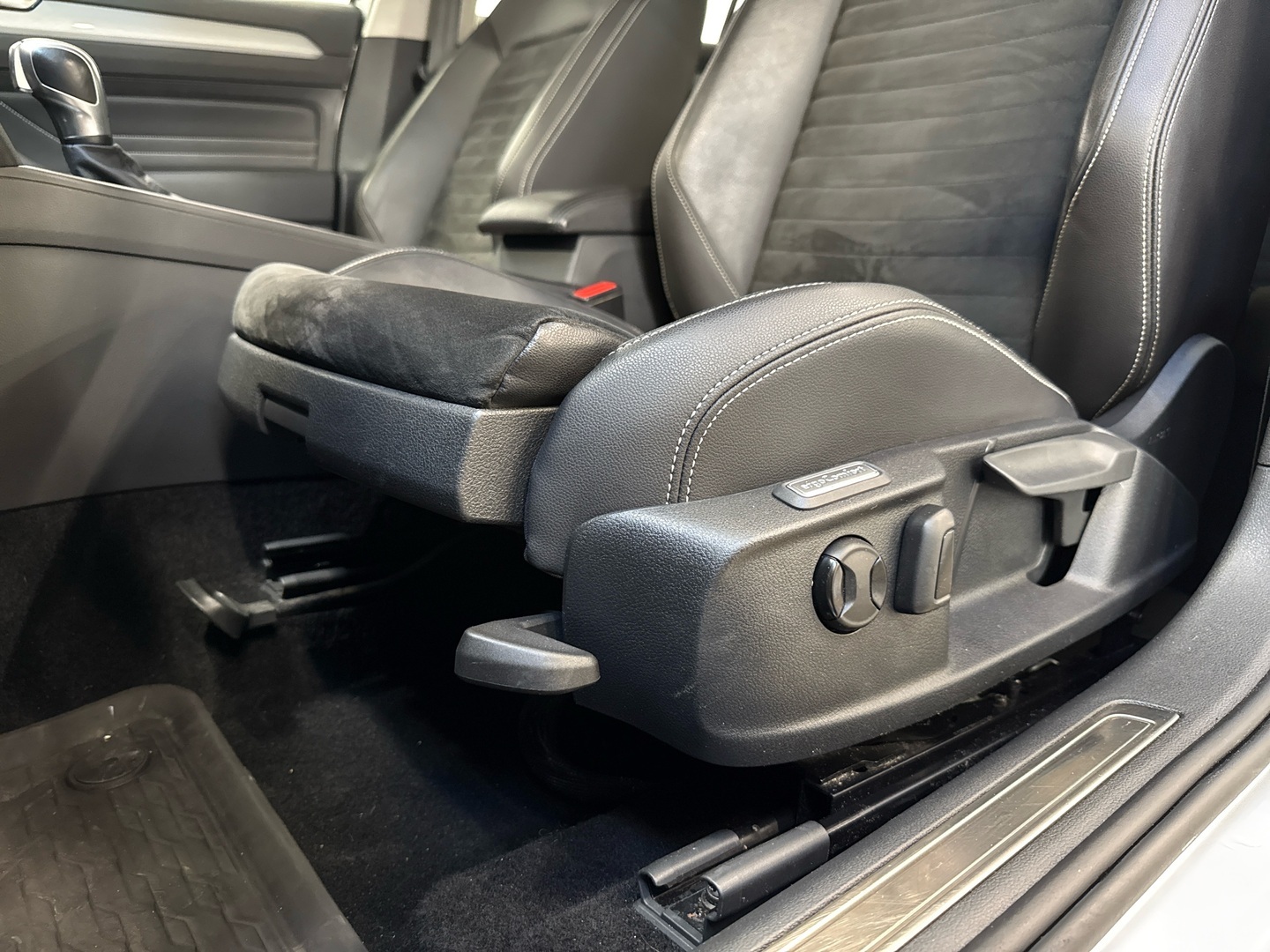 VOLKSWAGEN Passat 2020