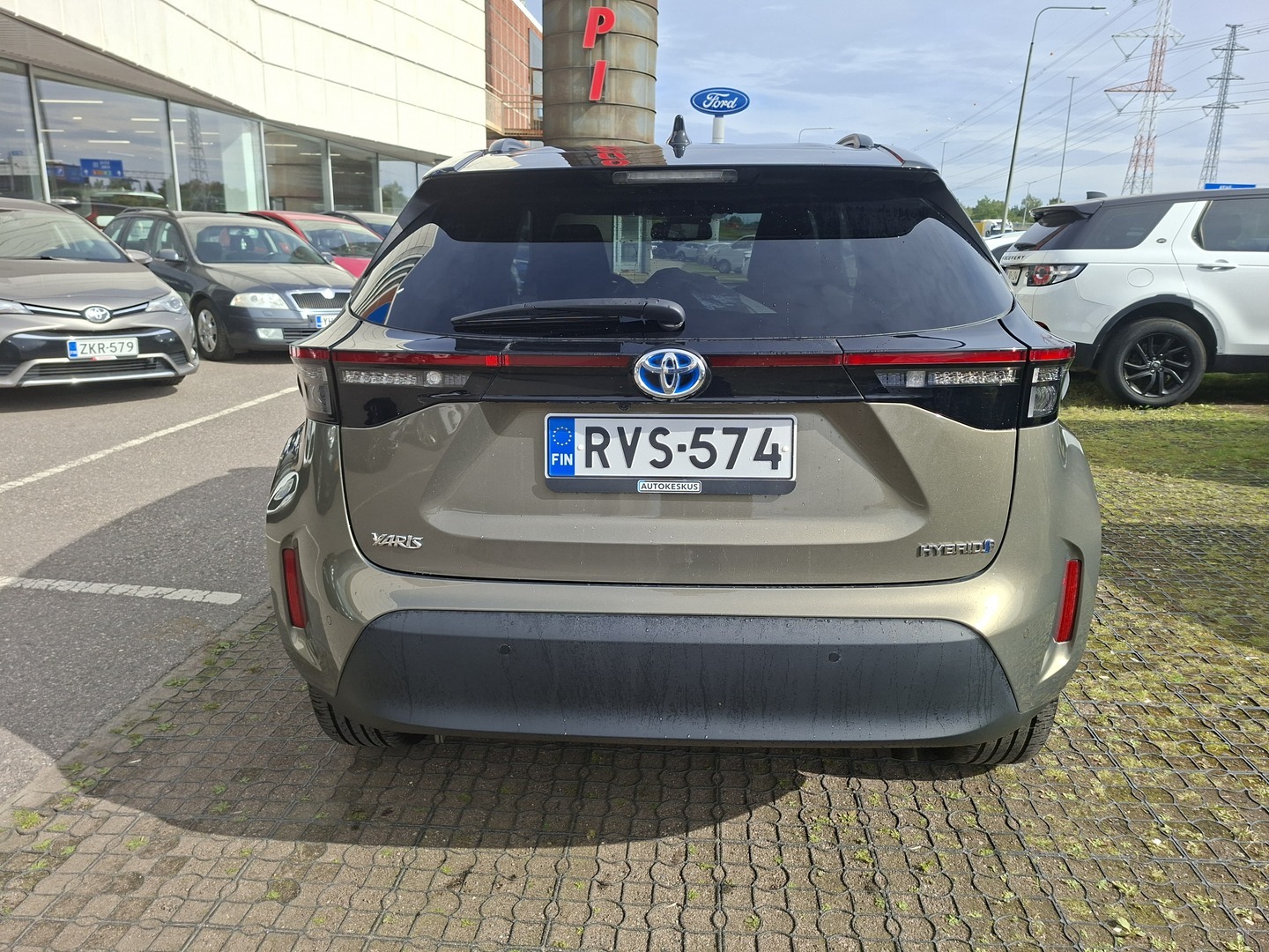 TOYOTA Yaris Cross 2024