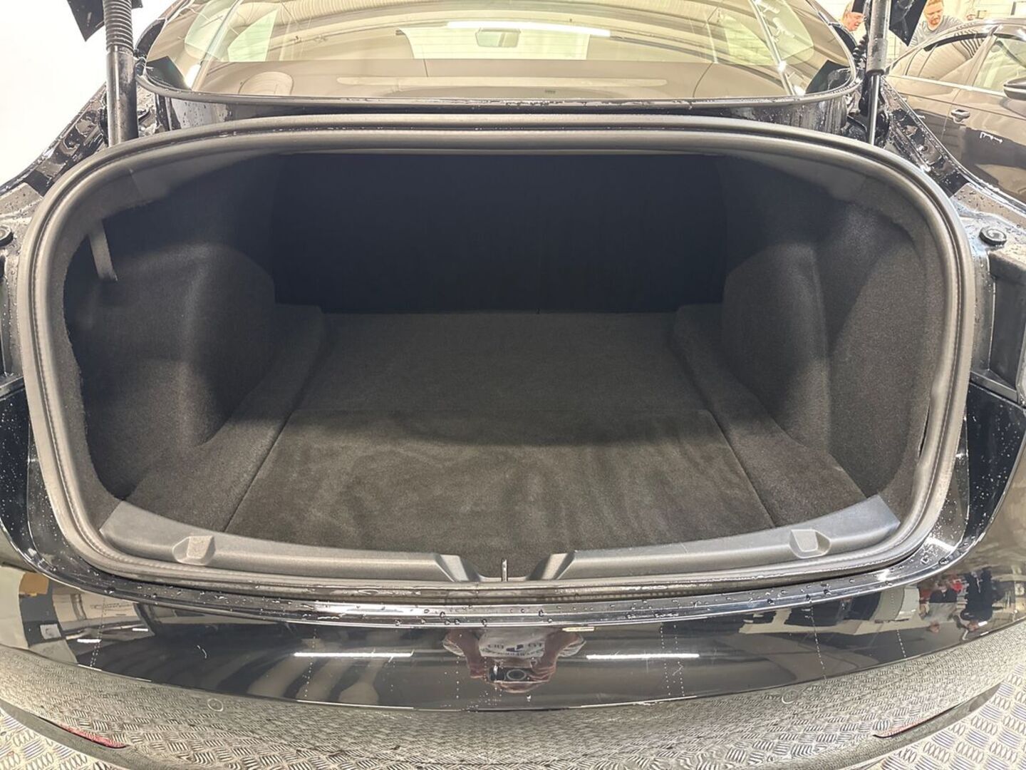TESLA Model 3 9