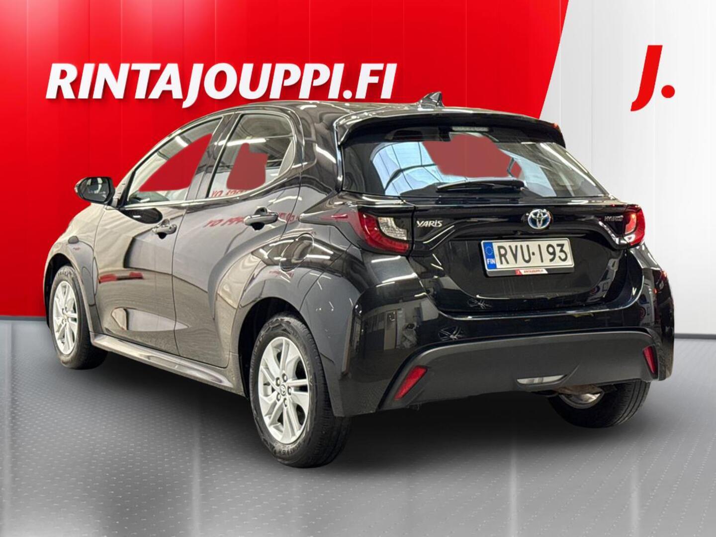 TOYOTA Yaris 2