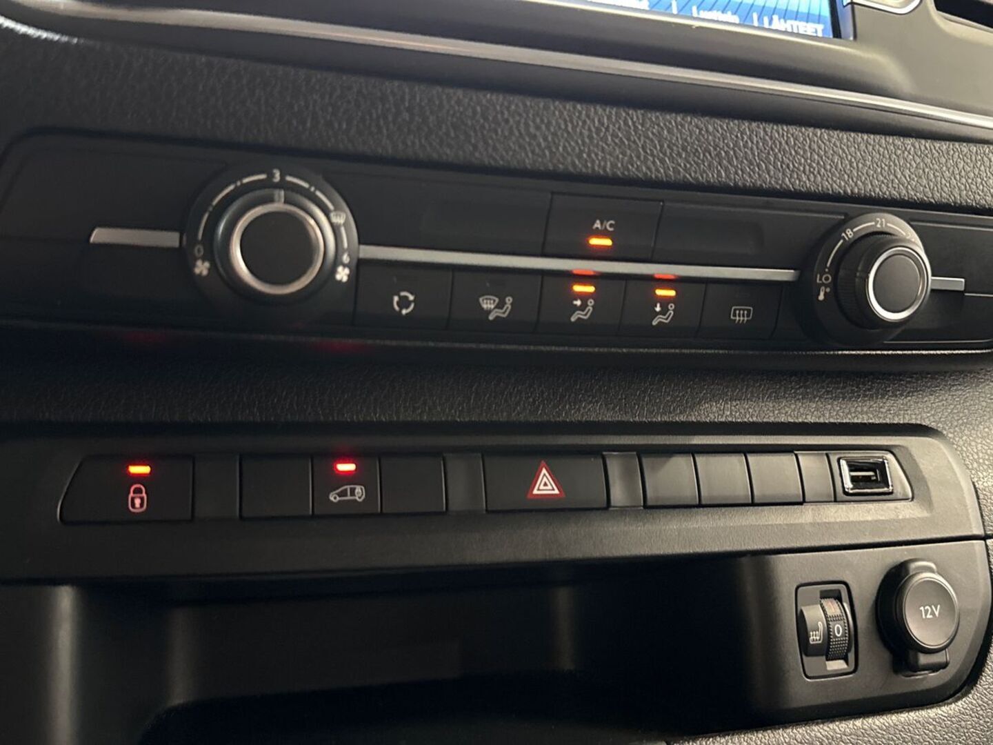 TOYOTA Proace 2024
