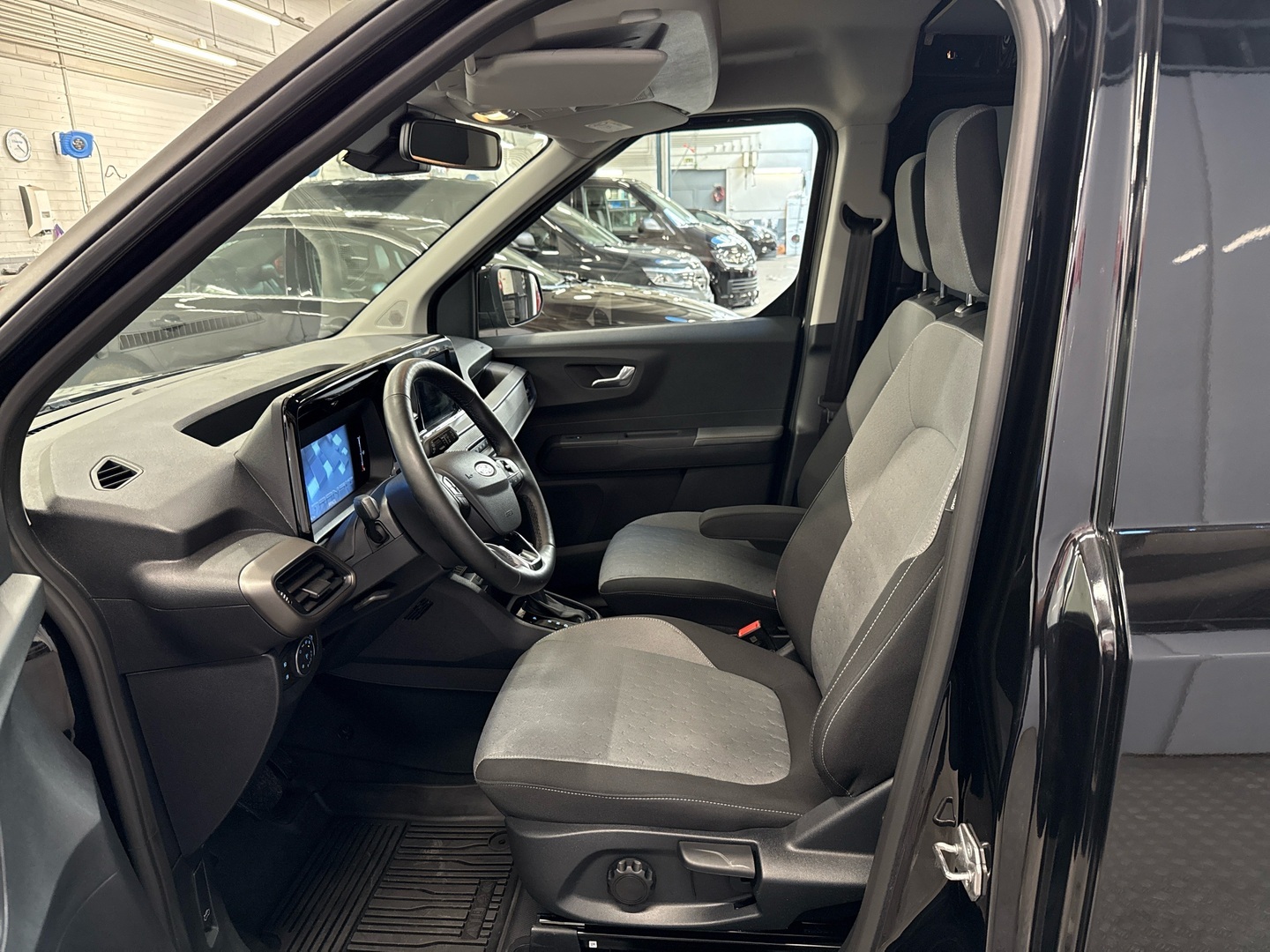 FORD Transit Courier 2024