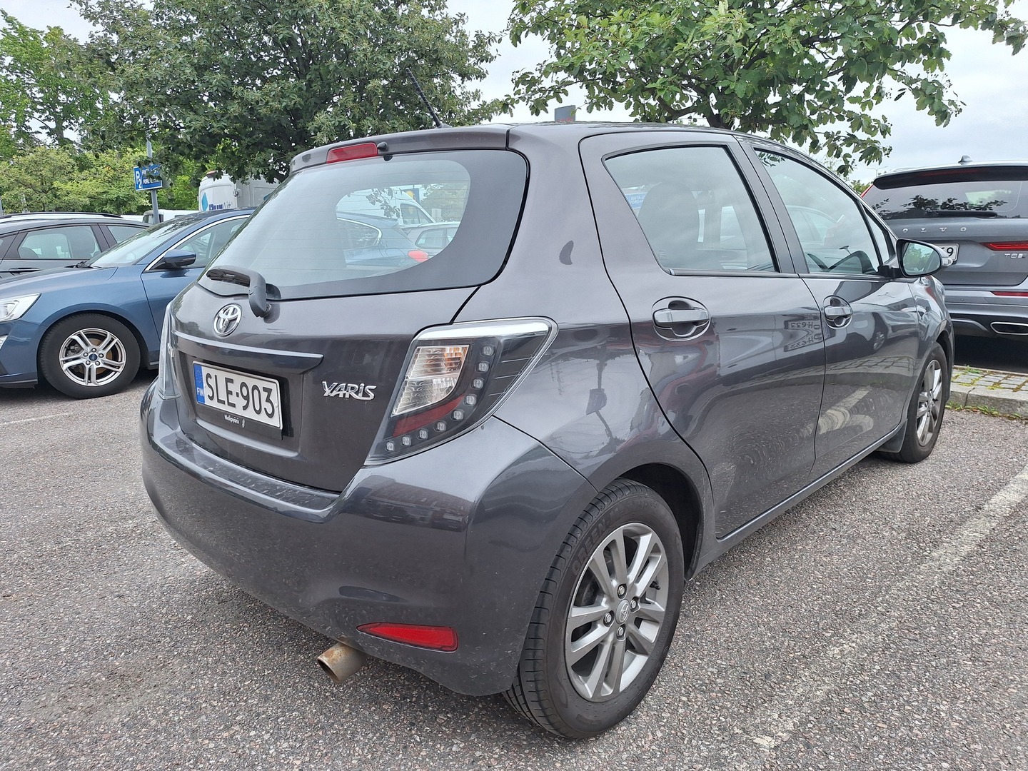 TOYOTA Yaris 2014